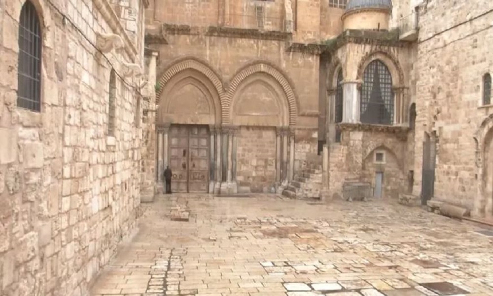 إسرائيل تمنع إقامة قداس أحد الشعانين في كنيسة القيامة