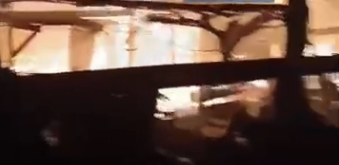 الدفاع المدني يخمد حريقاً في مخيم للنازحين السوريين ببرالياس دون إصابات