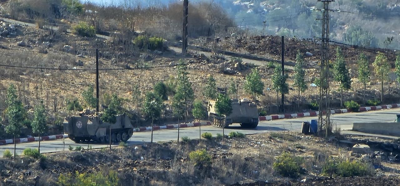 كاهن رعية رميش: لن نغادر!