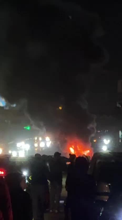 يالفيديو: استهداف سيارة في خلدة