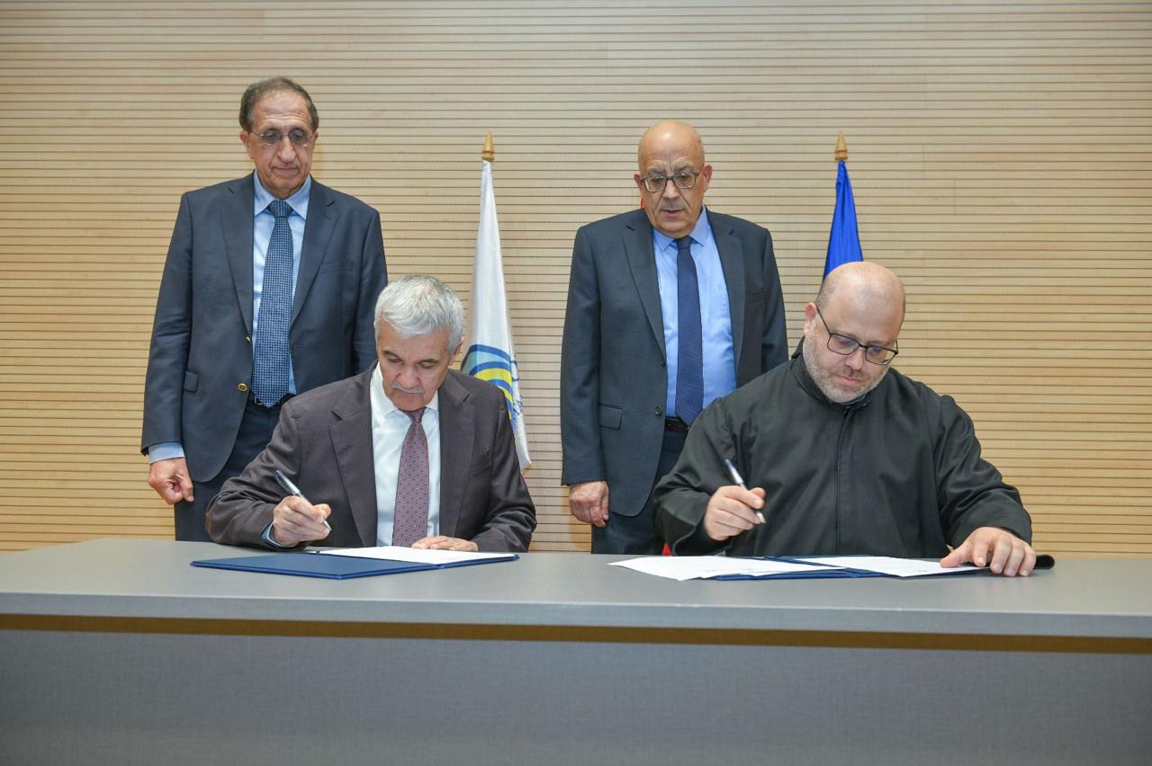 تعاون بين جامعة الروح القدس – الكسليك ومركز اليوسف الاستشفائي التعليمي لاعتماده مستشفى تعليميًا للتدريب السريري