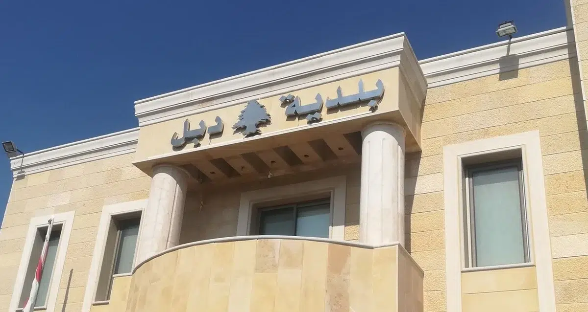 بلدية دبل تستنكر التدمير الاسرائيلي للمنازل: لن نتخلى عن أرضنا ونطالب بحماية دولية