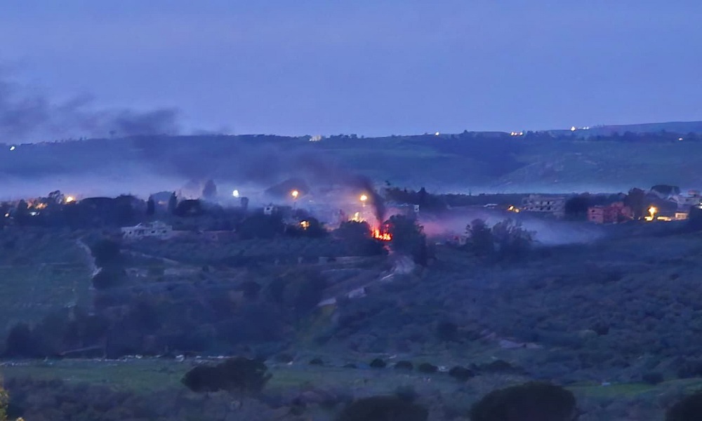 الجيش الإسرائيلي يفجّر المنازل في الناقورة وعيتا الشعب