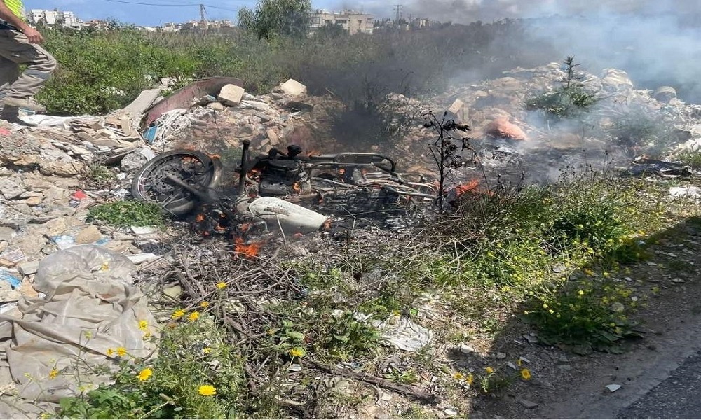 استهداف دراجة نارية على طريق الحمادية