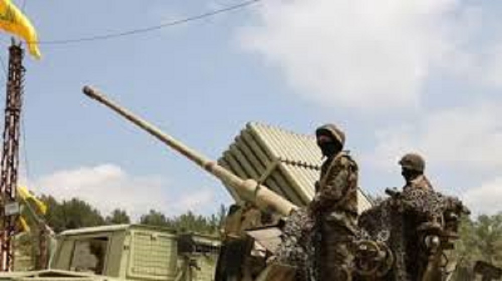 “الحزب” يستهدف دبابات وتجمعات للجيش الإسرائيلي