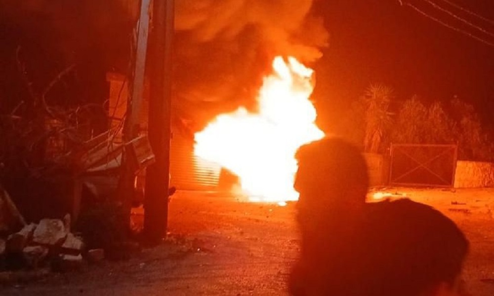 غارات على ميفدون ومنزلين في باريش وطيردبا