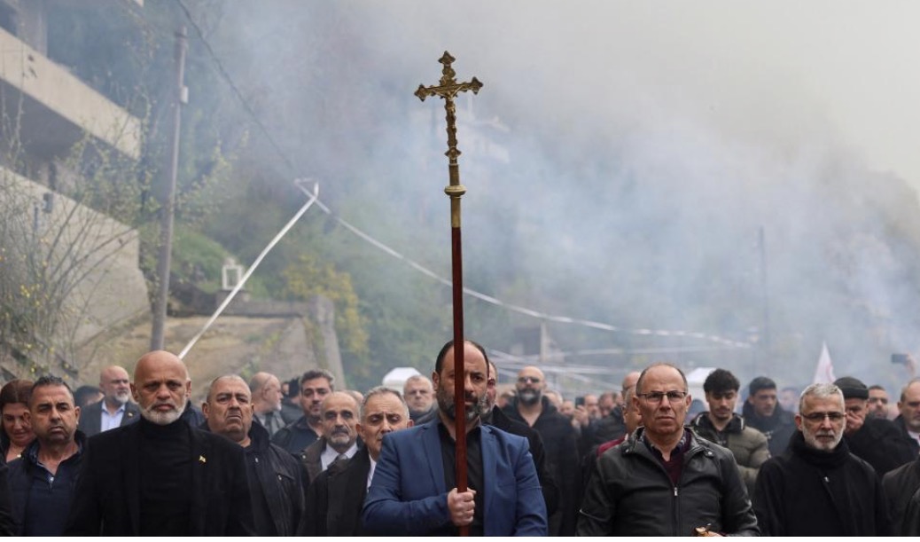 عين سعادة توحّد المسيحيين: لا للحرب و 