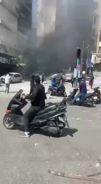 غارة إسرائيلية على كورنيش المزرعة