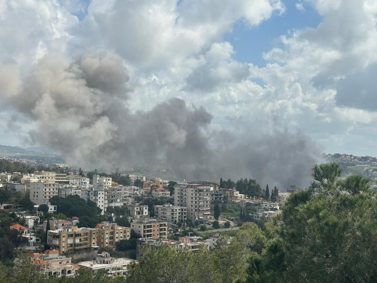غارات عنيفة على مدينة النبطية