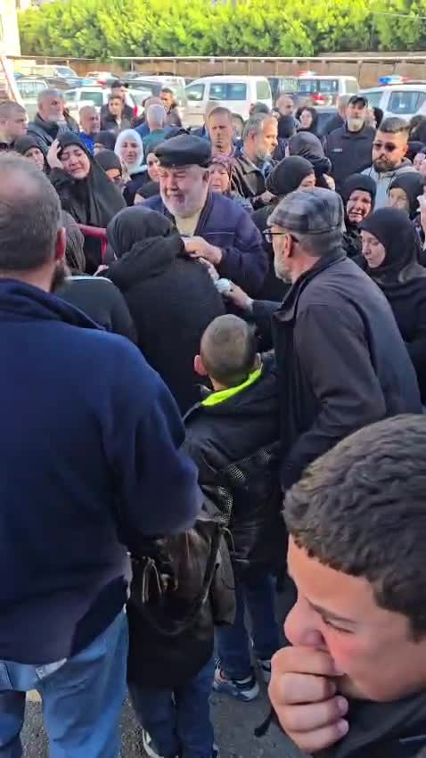 بالفيديو - تحضيرات لتشييع شهداء أمن الدولة في النبطية وسط أجواء من الحزن والحداد