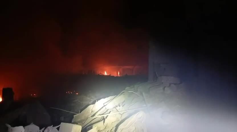 ضحايا ودمار واسع في قانا جراء 8 غارات إسرائيلية وحزامين ناريين