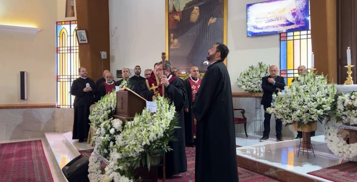 تنورين تودّع الخوري الياس صعب في مأتم مهيب
خيرالله: كنت أمينًا على القليل فسأقيمك على الكثير