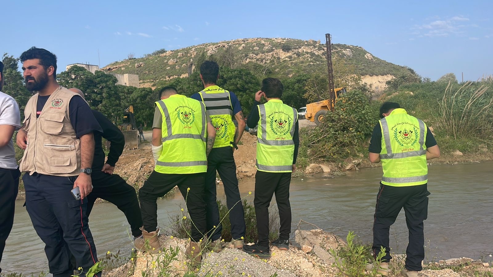 الليطاني تفتح طريق القاسمية–برج رحّال وتؤمّن عبّارات لتسهيل حركة التنقل بعد الاعتداءات