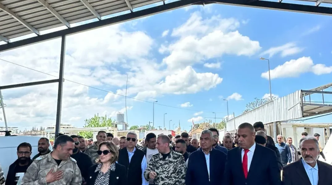 تحضيرات لافتتاح معبر البقيعة الحدودي بين لبنان وسوريا