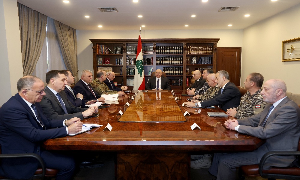 عون: السلم الأهلي خط أحمر ومنع المظاهر المسلحة دون استثناء