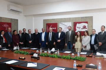 جنبلاط على رأس وفد من التقدمي الاشتراكي يلتقي مشروع وطن الإنسان 