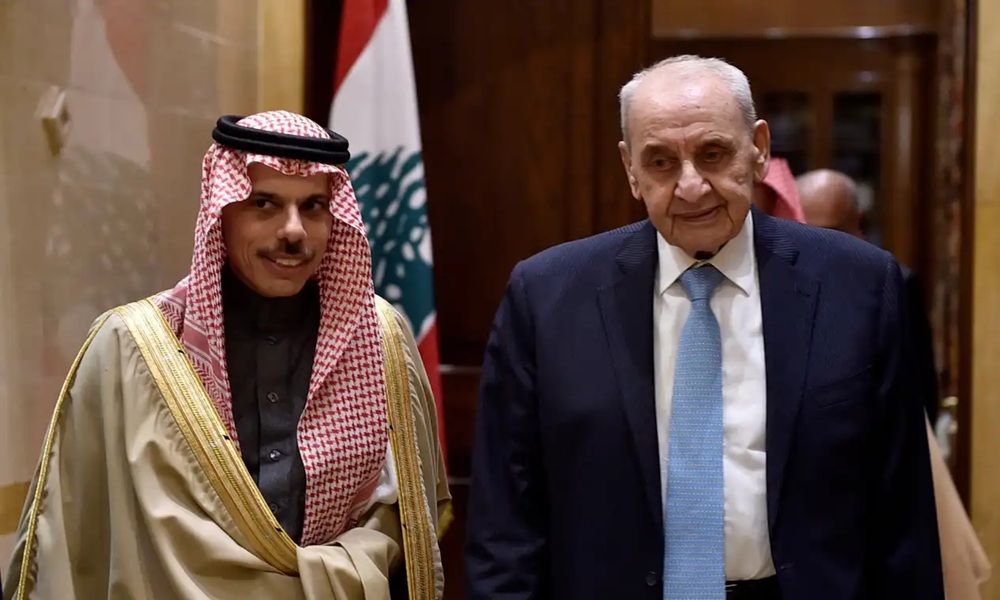 بري يؤكد لبن فرحان تمسك لبنان باتفاق الطائف