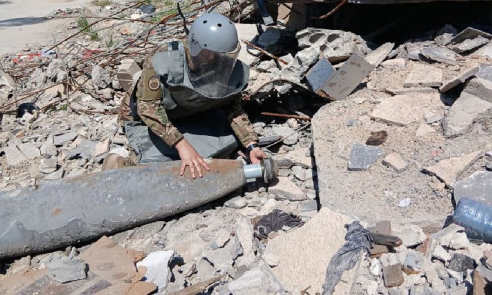 الجيش يفكك 8 قنابل غير منفجرة من مخلفات العدوان الإسرائيلي