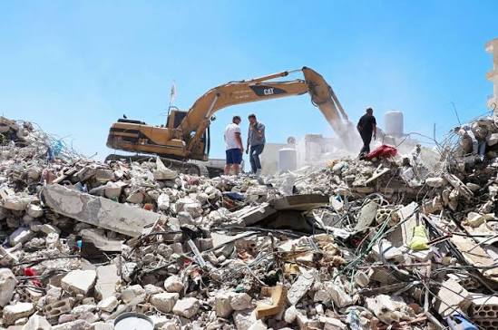 هــدنــة علـى الورق... ولبـــنان في المـيــدان<br />
حراك سعودي – فرنسي لاحتواء التصعيد…