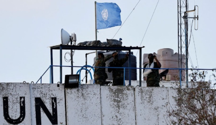 إسرائيل تمهّد لتوسيع عدوانها البري باستهداف اليونيفيل.. لبنان يواجه أقسى الاحتمالات