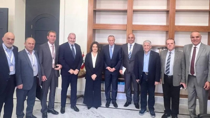 اجتماع تنسيقي حول النزوح… السيد تؤكد دعم العسكريين المتقاعدين