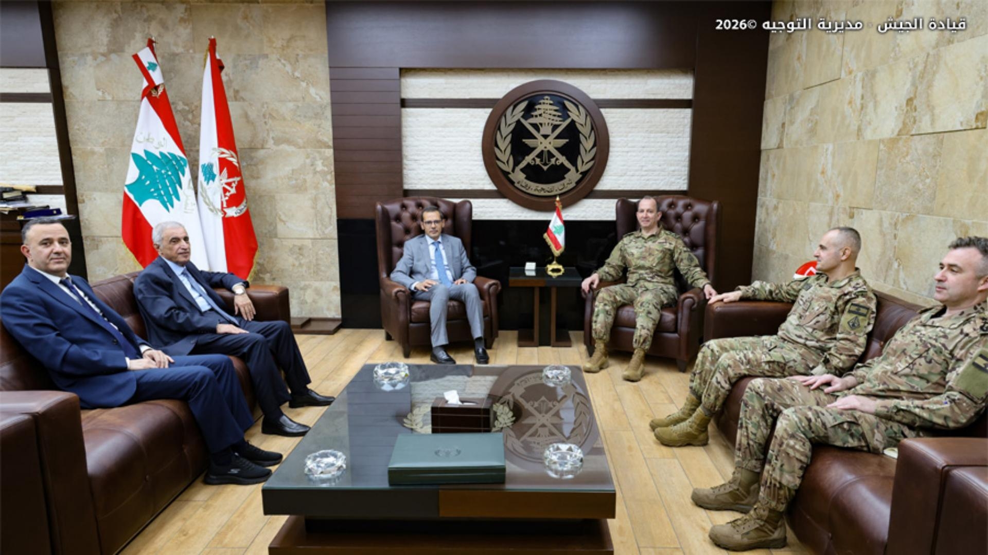 قائد الجيش استقبل السفير الكندي واللجنة النيابية لحماية الأعيان المدنية