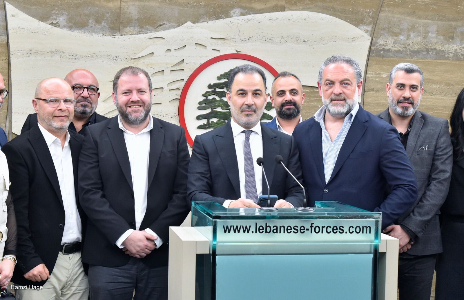 جعجع يلتقي وفداً بلديا من زحلة