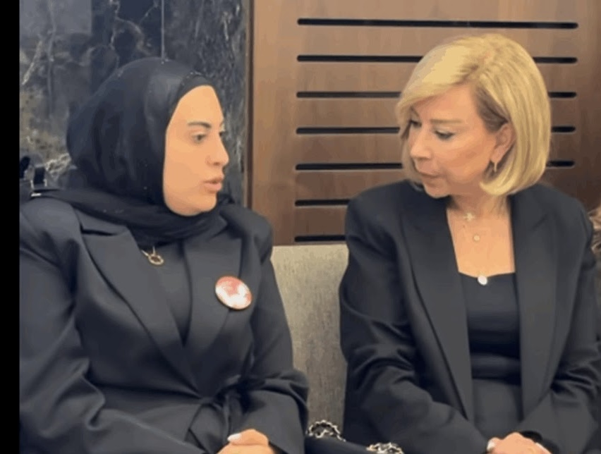 السيدة الأولى  عزت باستشهاد آمال خليل: “دمنا جنوبي ونرفض أن يذهب دمها سدى”