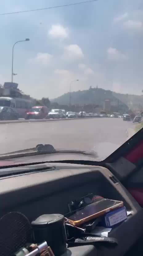 زحمة سير خانقة عند مدخل صيدا الجنوبي مع نزوح الأهالي إثر غارات على قرى النبطية