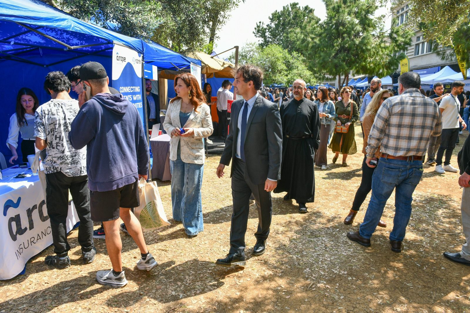 معرض الوظائف في جامعة الروح القدس - الكسليك: من منصة توظيف إلى فضاء حواري