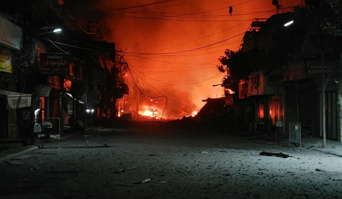 الغارات الإسرائيلية تطارد المناطق تباعاً وتبدد الديبلوماسية... 