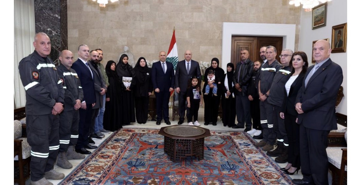 ضغط مسيحي لعفو يشمل كل المبعدين إلى إسرائيل<br />
ميل دولي لعدم القفز فوق مراحل التفاوض