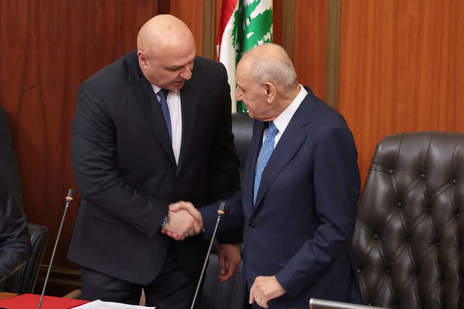 لبنان... بري مرتاح لمواقف عون وعلاقتهما إلى انفراج وتواصل
«أصدقاء لبنان» يتحركون أميركياً لرفع الضغوط عن الرئيس للقاء نتنياهو