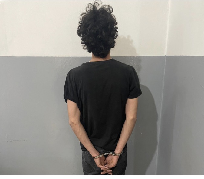 توقيف مطلوب خطير للقضاء بجرائم مختلفة في محلة بئر حسن
