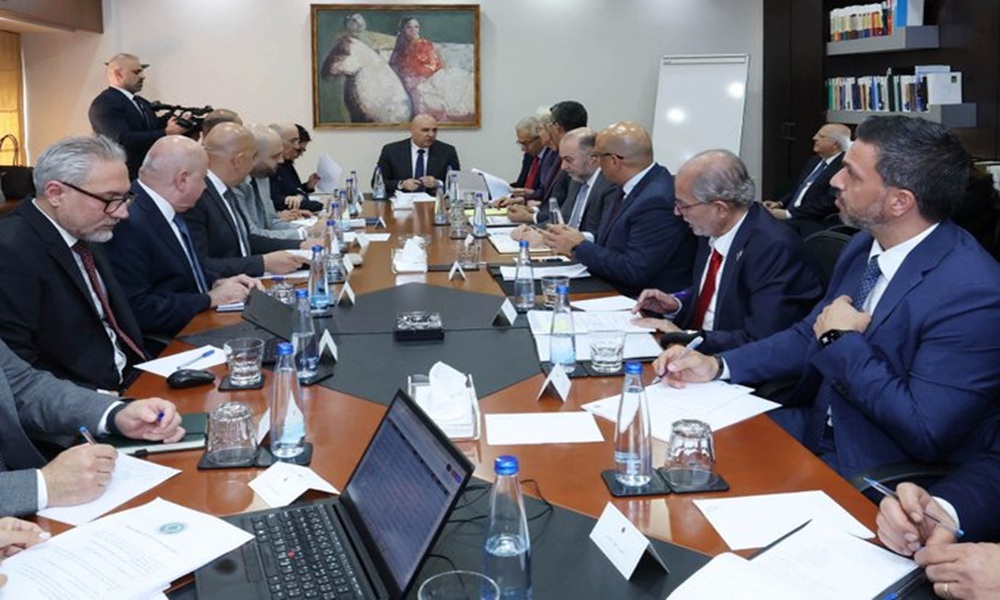 تداعيات الحرب في لبنان على طاولة عون