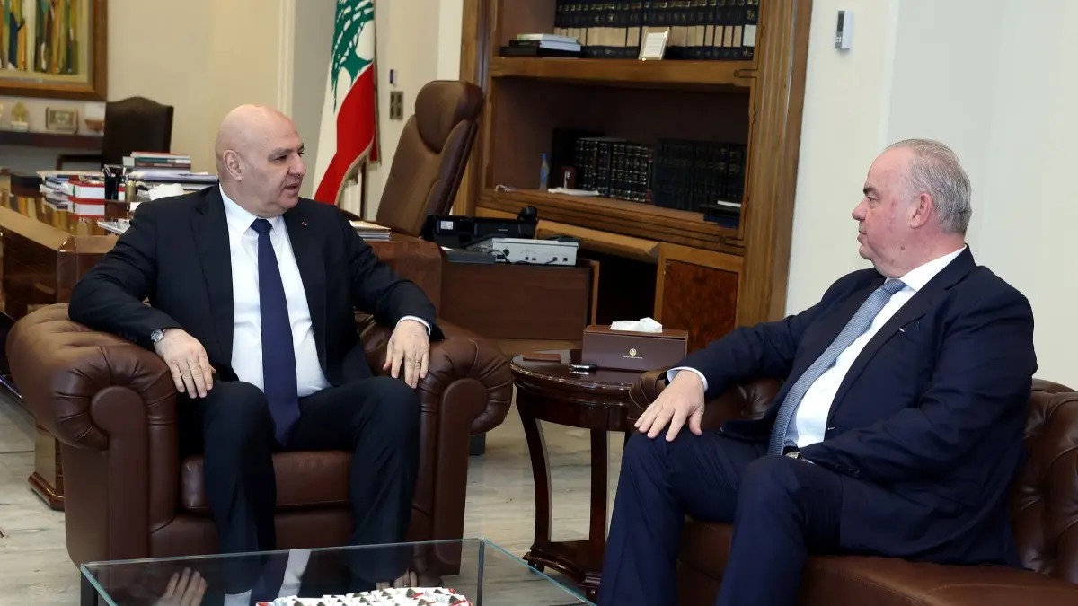 الرئيس عون عرض مع الحاج واقع الاتصالات في الجنوب