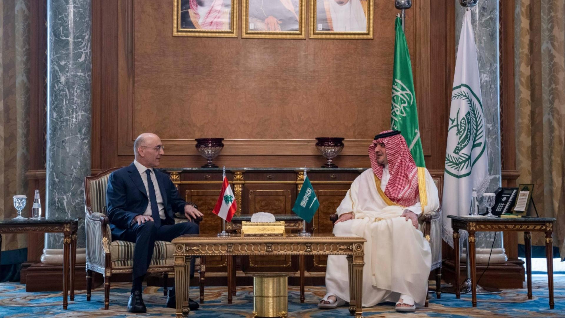 الحجار التقى نظيره السعودي: لبنان يقف إلى جانب أشقائه العرب