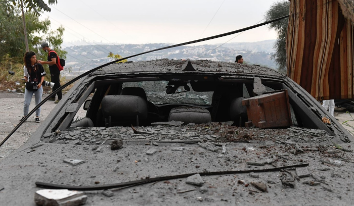 سنة على 8 تشرين: الحرب تلتهب الحكومة تتشدد في تحييد مطار بيروت