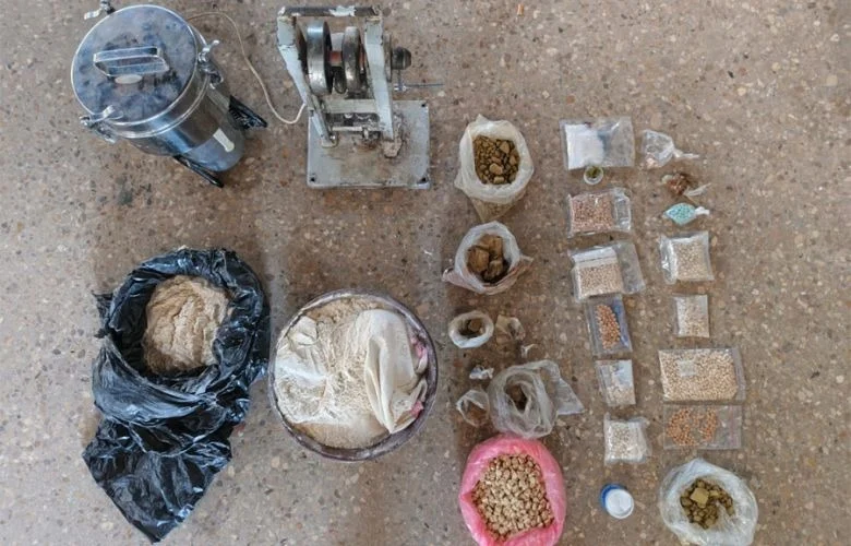 عملية أمنية للجيش في البقاع... توقيف مطلوبين وضبط ممنوعات وذخائر